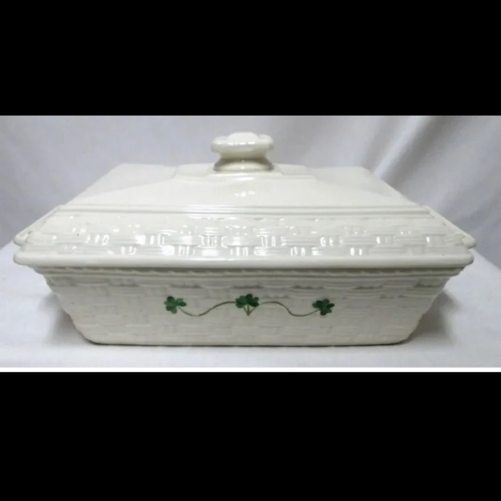Belleek Everyday Clover Shamrock Basketweave Cover Casserole Serve Dish Ireland
